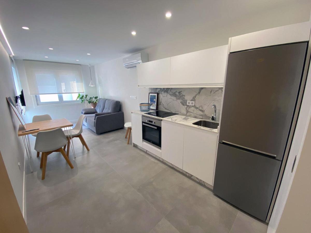 Apartamentos Angelito Playa America A نيغران المظهر الخارجي الصورة